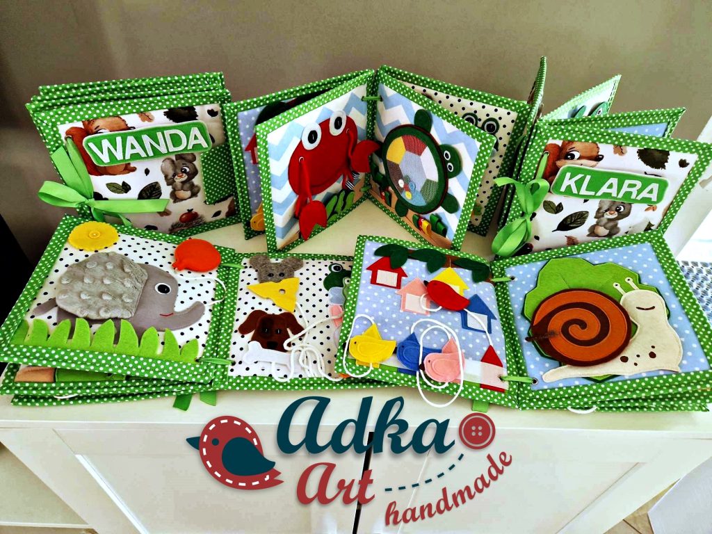 Książeczki sensoryczne ADKA ART – personalizowane książeczki z materiału dla dzieci